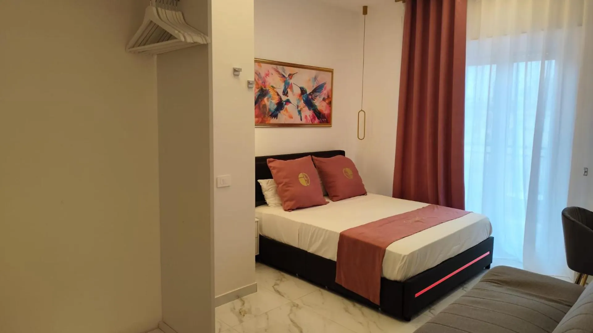 Giuro Hotell Neapel Italien
